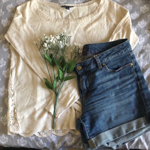 American Eagle Outfitters Sweaters - American Eagle Lightweight Lace Back Knit Sweater